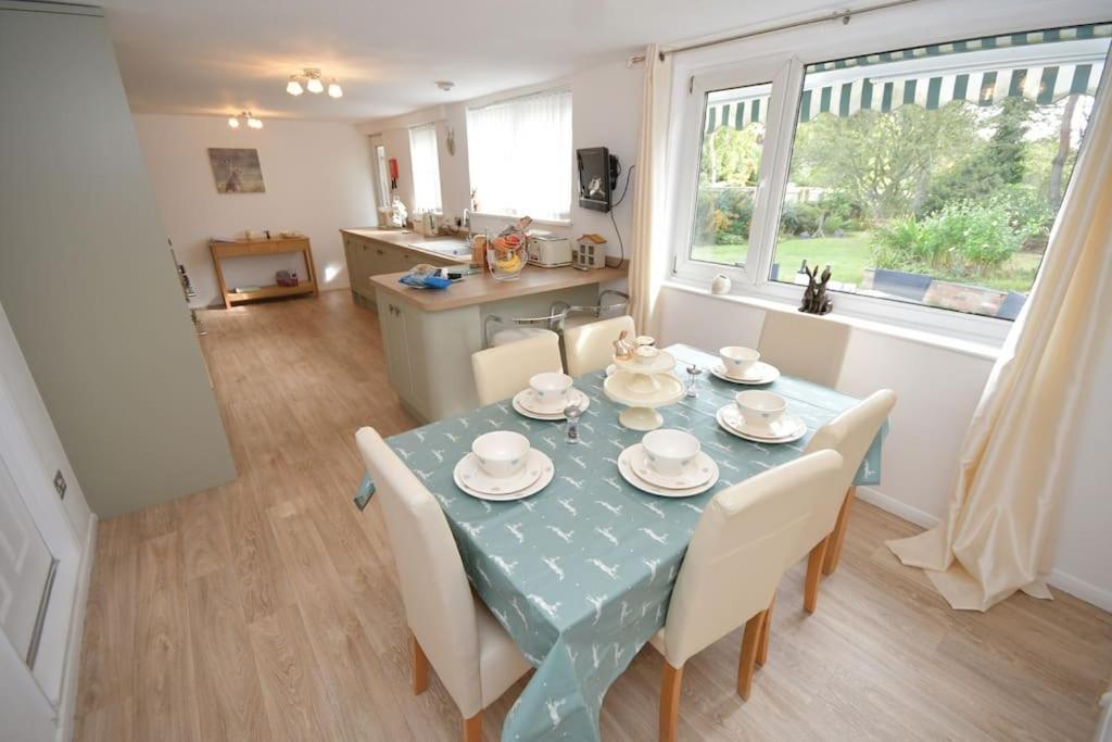 Little Hare Lodge - Spacious 2 Bedroom Attached Bungalow Woodhall Spa Zewnętrze zdjęcie