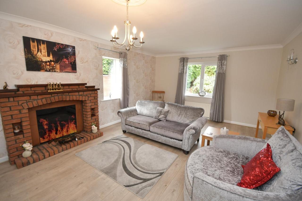 Little Hare Lodge - Spacious 2 Bedroom Attached Bungalow Woodhall Spa Zewnętrze zdjęcie